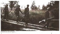 финские солдаты переходят Сестру сентябрь 1941.jpg